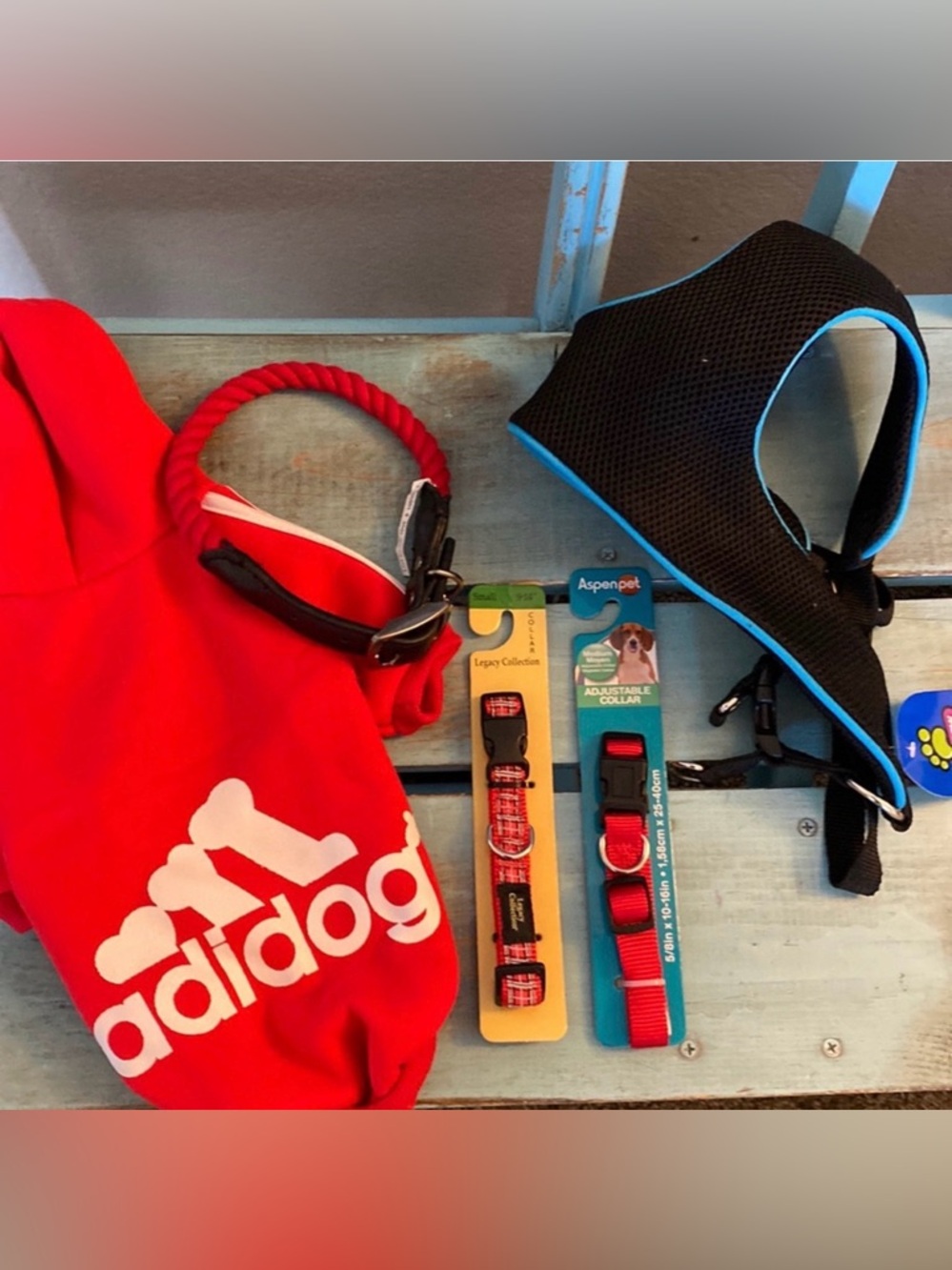 Dog Lovers Bundle Including Harness, Collars, Keychain, Sweatshirt and More! NEW